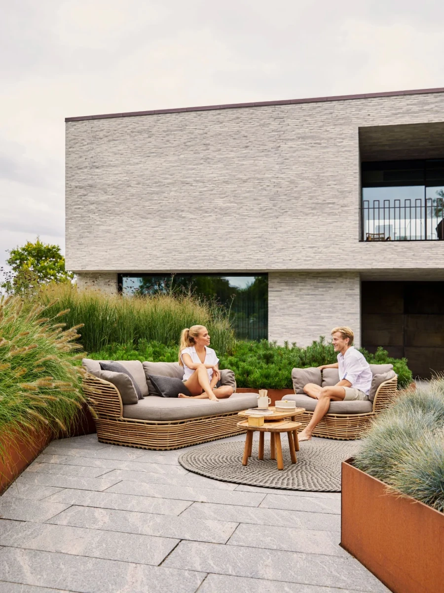 Basket sofa