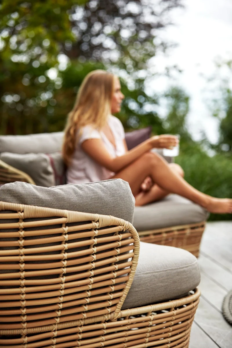 Basket sofa