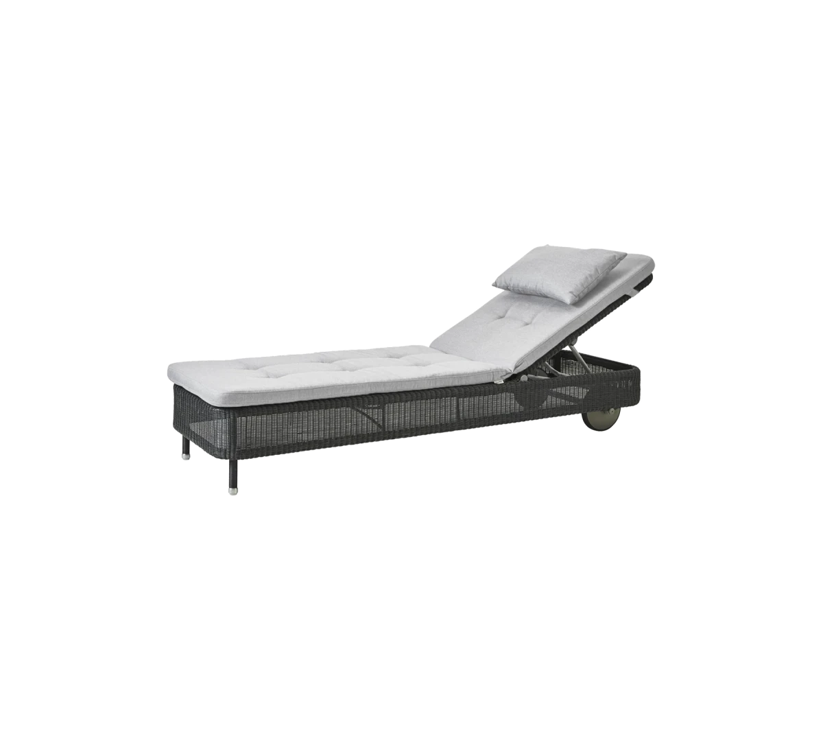 Presley sunbed