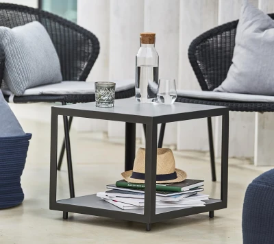 Level coffee table base small