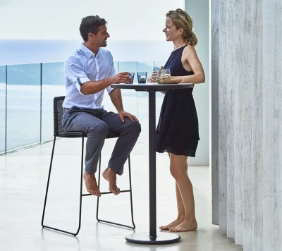 Breeze bar chair, stackable