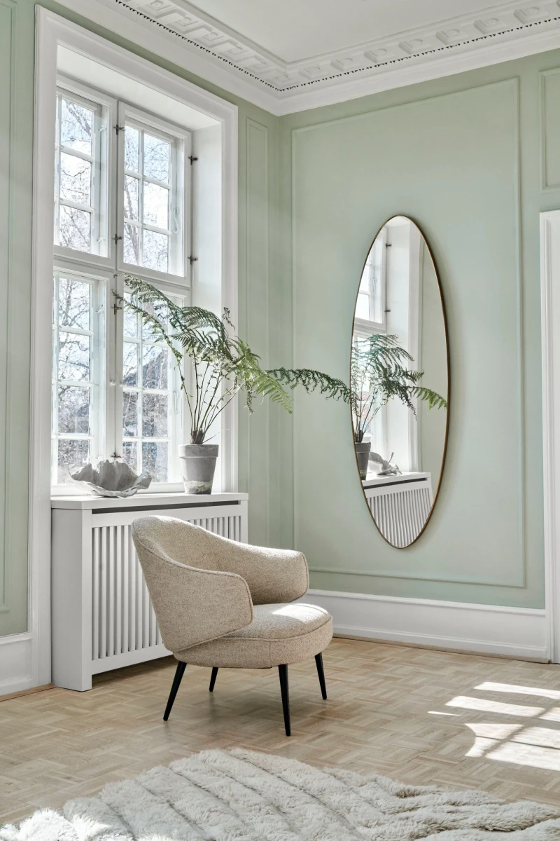 Charlotte armchair