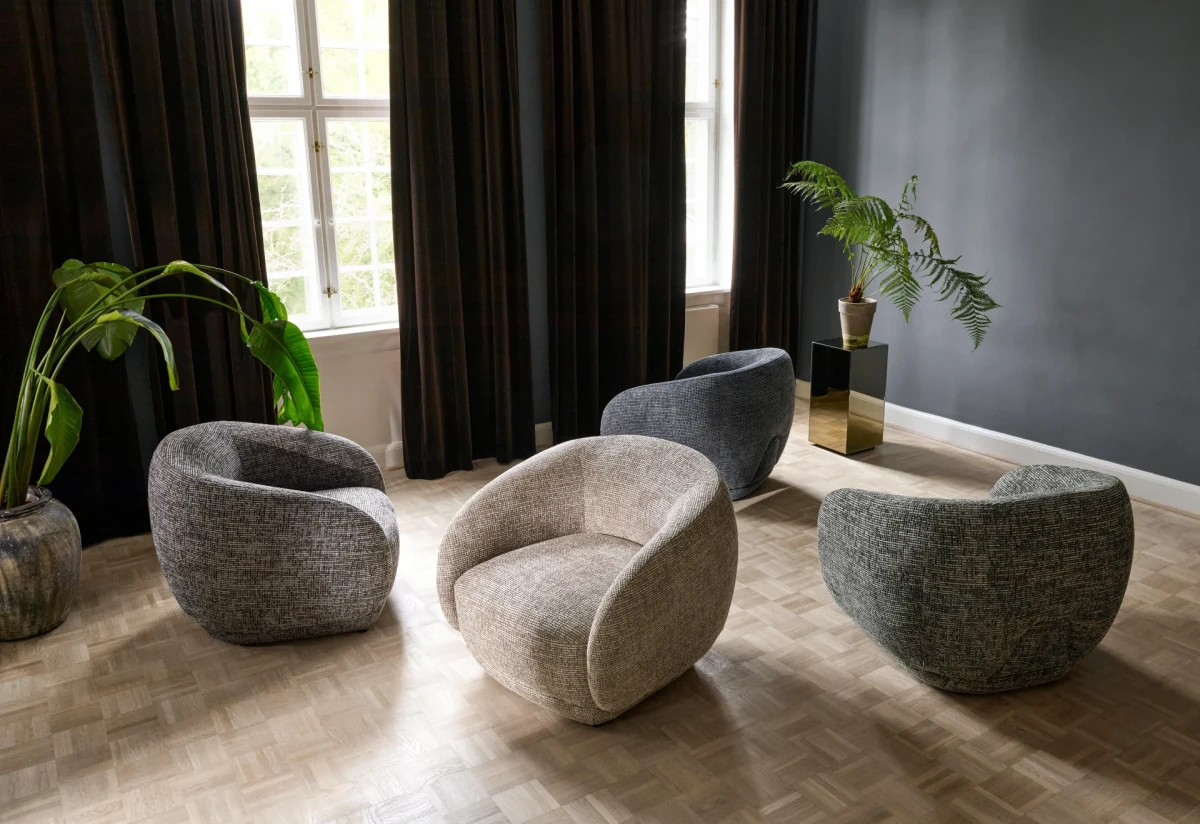 Bolzano armchair with swivel function