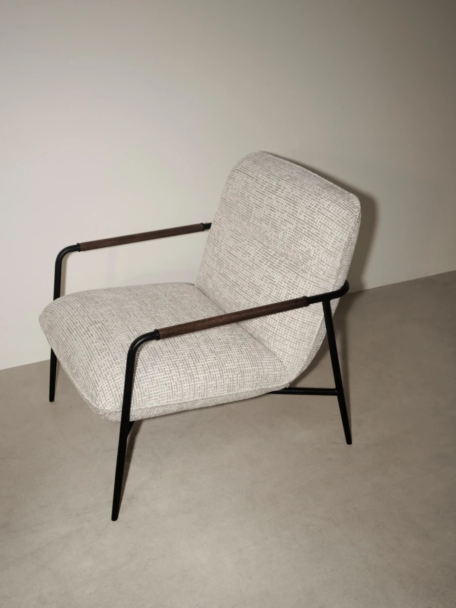 Terni armchair