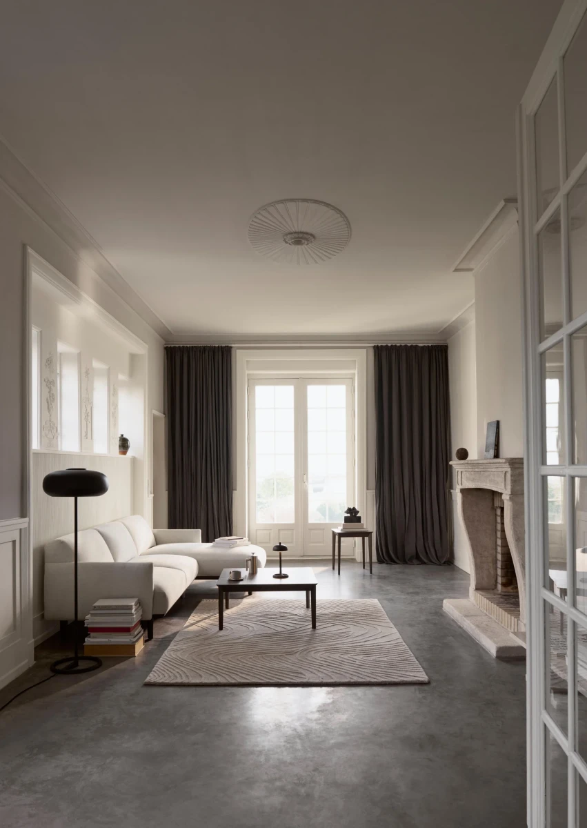 Paris table lamp