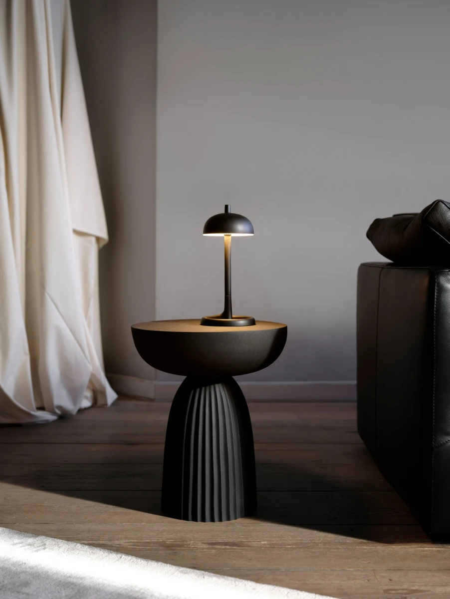 Paris table lamp