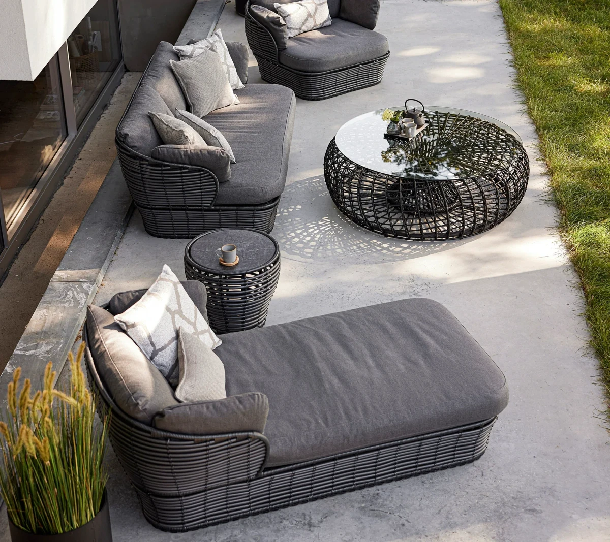 Basket daybed