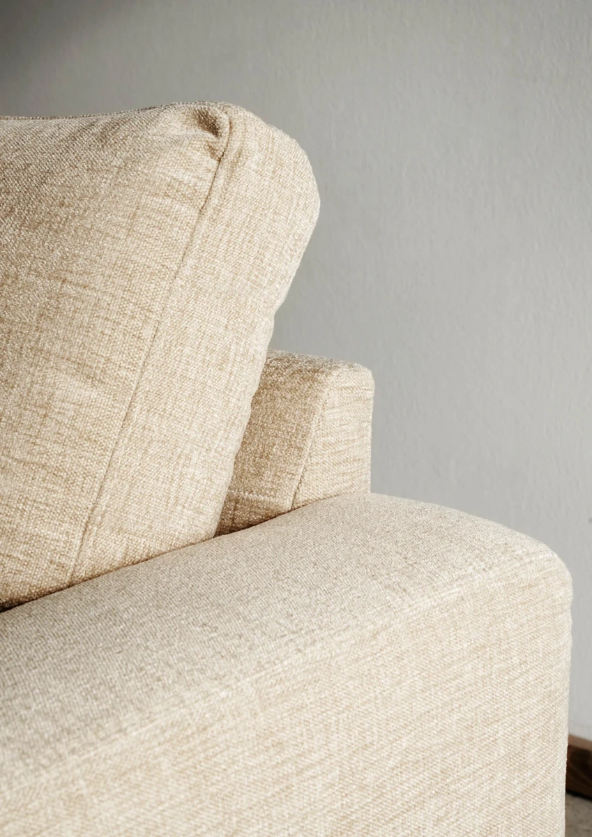 Carlton sofa with lounging units