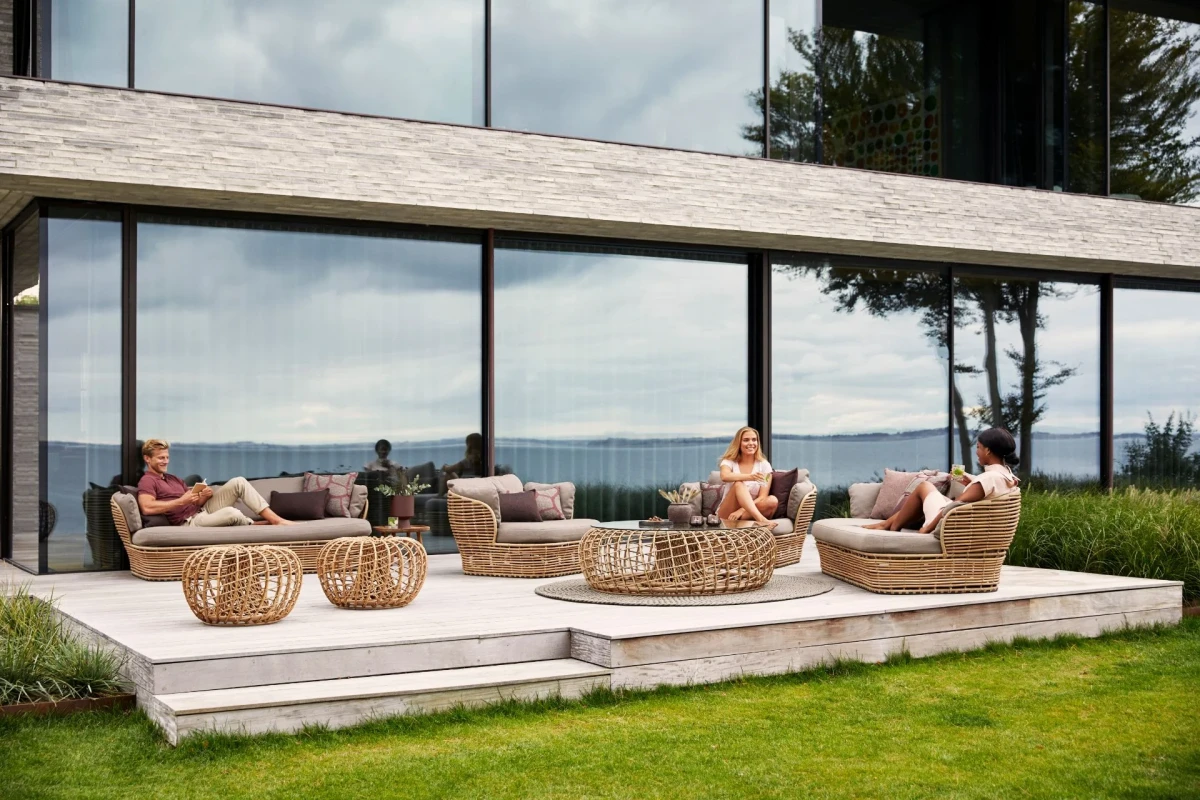 Basket sofa