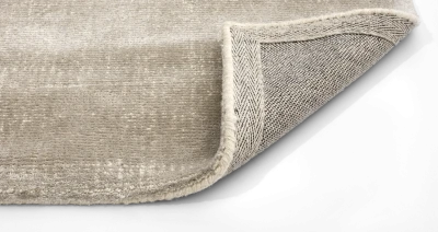 Simple rug